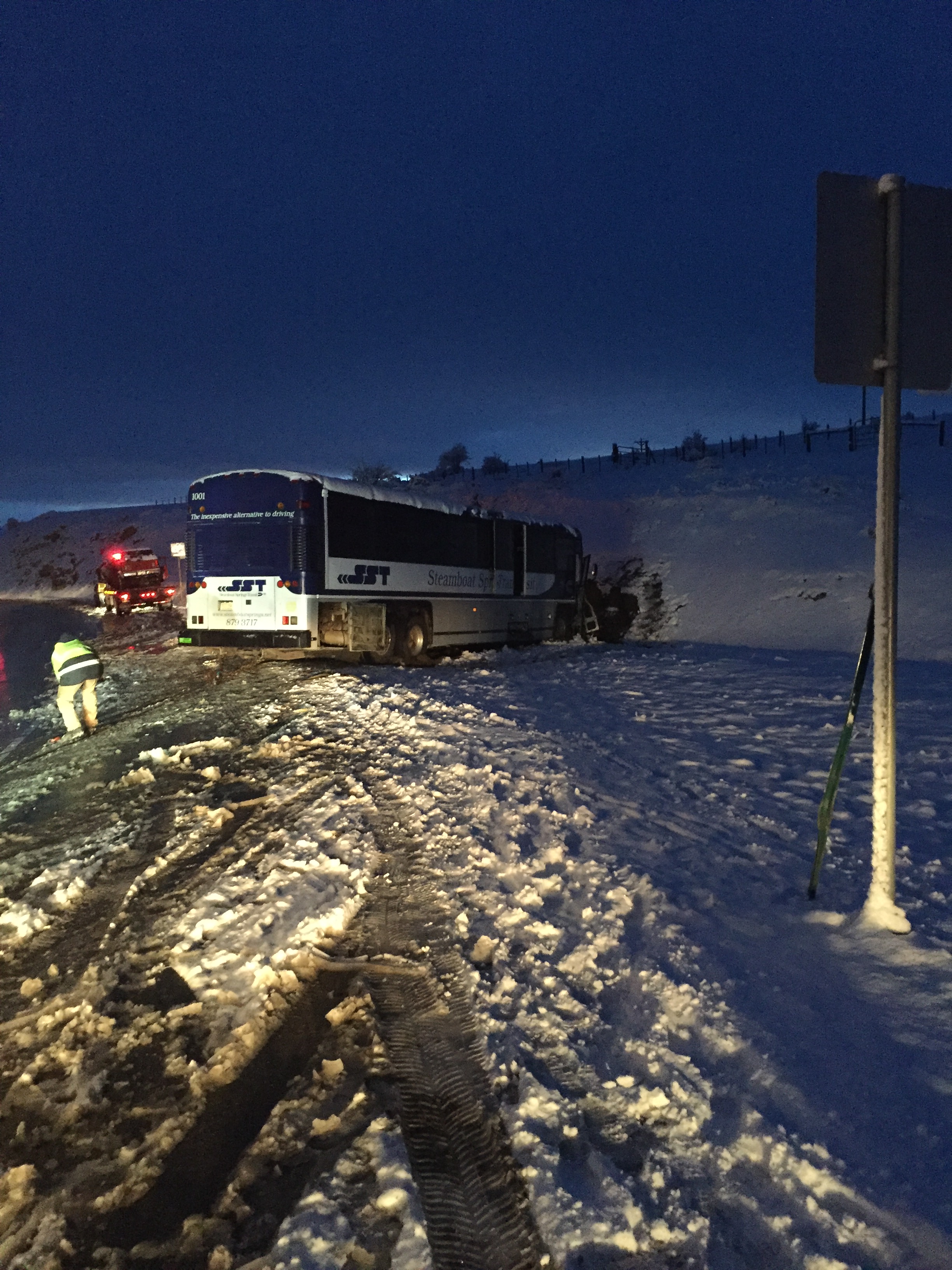 Multiple Injuries In Bus Crash Near Steamboat 9news
